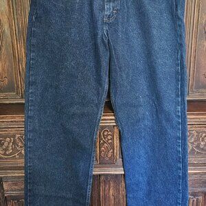 Wrangler Jeans - 34 x 32 – Relaxed Fit